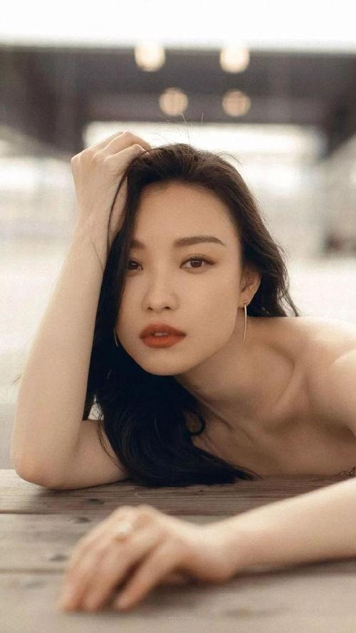 倪妮早期爆料图片视频高清,青春岁月里的美丽瞬间